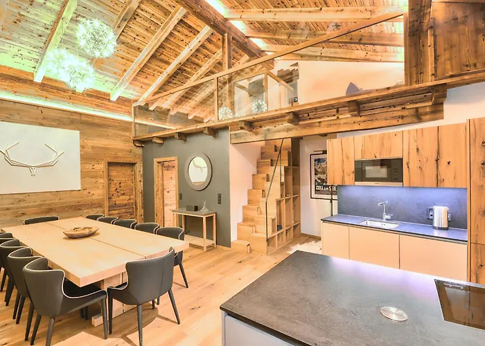 Schmitten - By Alpen * Целль-ам-Зеє